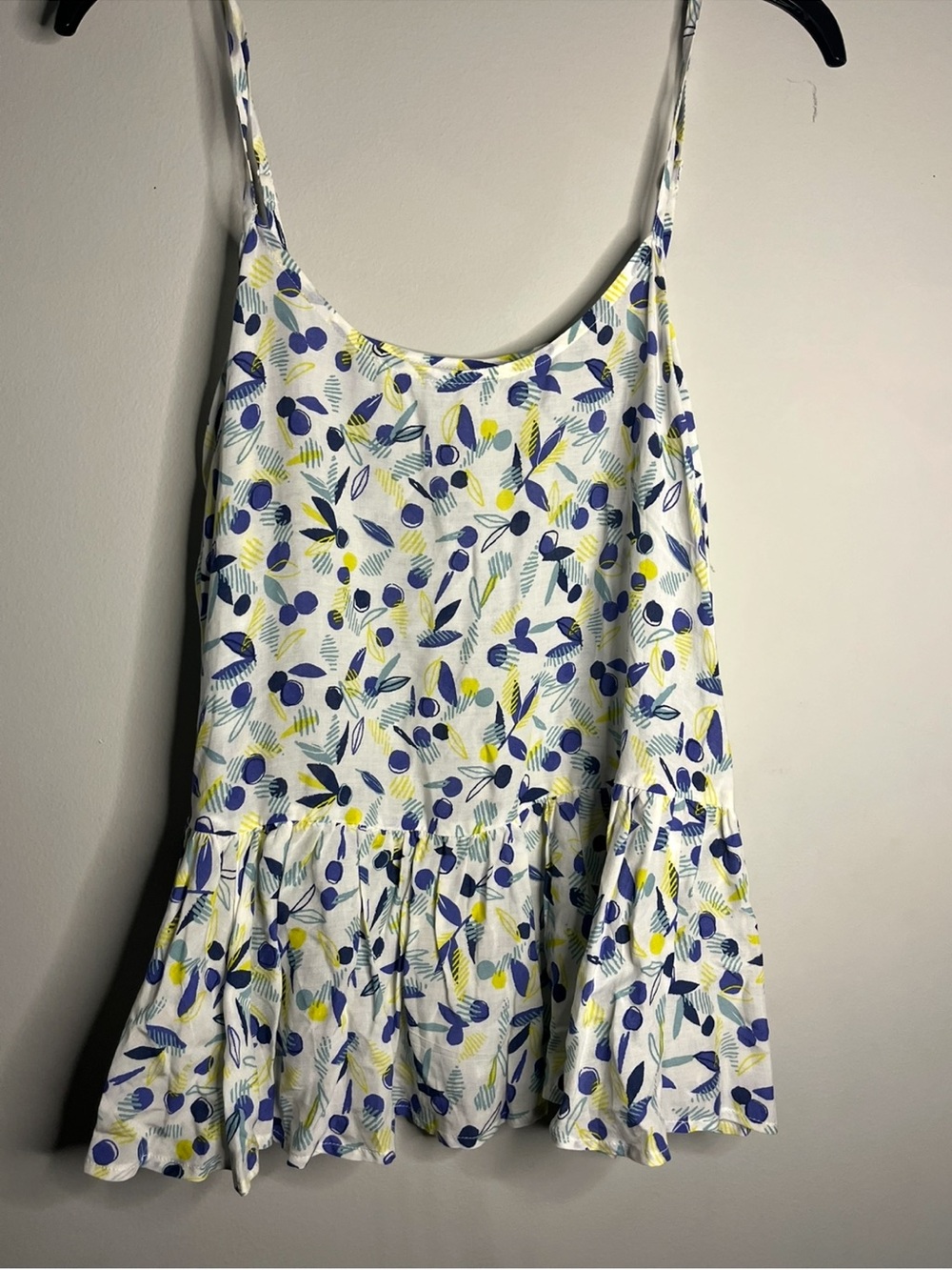Old navy White Floral-Print Spaghetti Strap Peplum Tank small